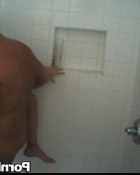 секс брюнетки в ванной 11 фотография