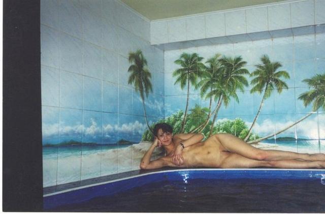 Миледи расслабляются в бане нагишом 7 фото