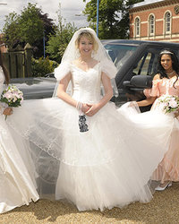 Развратные невесты совсем потеряли стыд 1 фотография