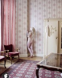 Блонда с дредами сняла в спальне эротическое белье 37 фотография
