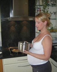 Беременная жена резво оголилась 13 фото