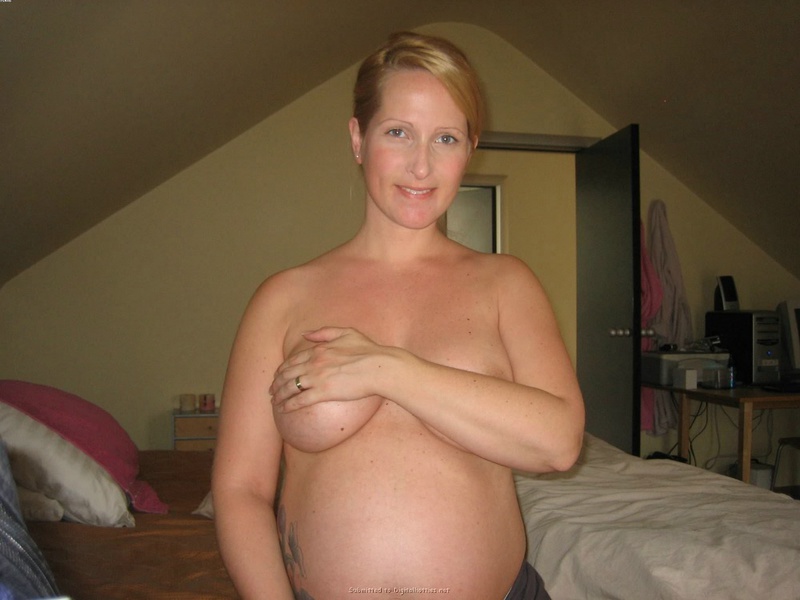 Беременная жена резво оголилась 29 фото