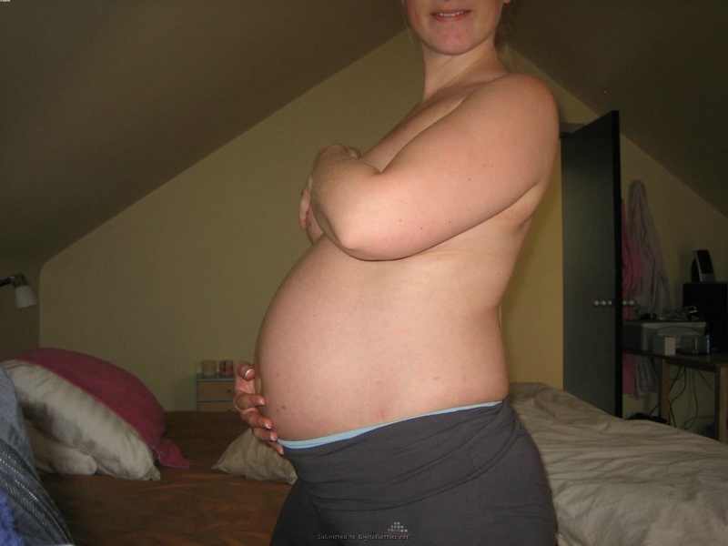 Беременная жена резво оголилась 25 фото