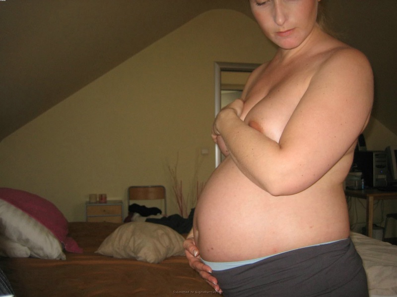 Беременная жена резво оголилась 23 фото