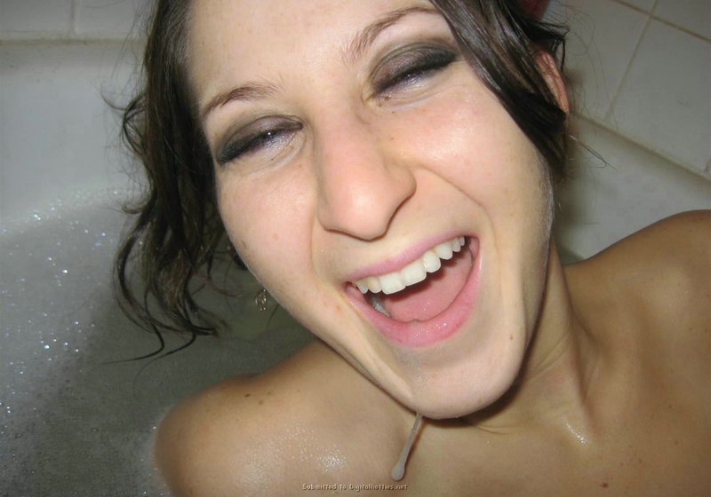 Карина в ванной в ожидании 22 фото