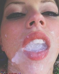 Подборка страстных баб со спермой на лице 9 фотография
