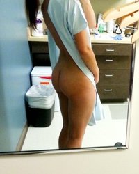 Подборка голых задниц разных девиц без трусов 17 фотография